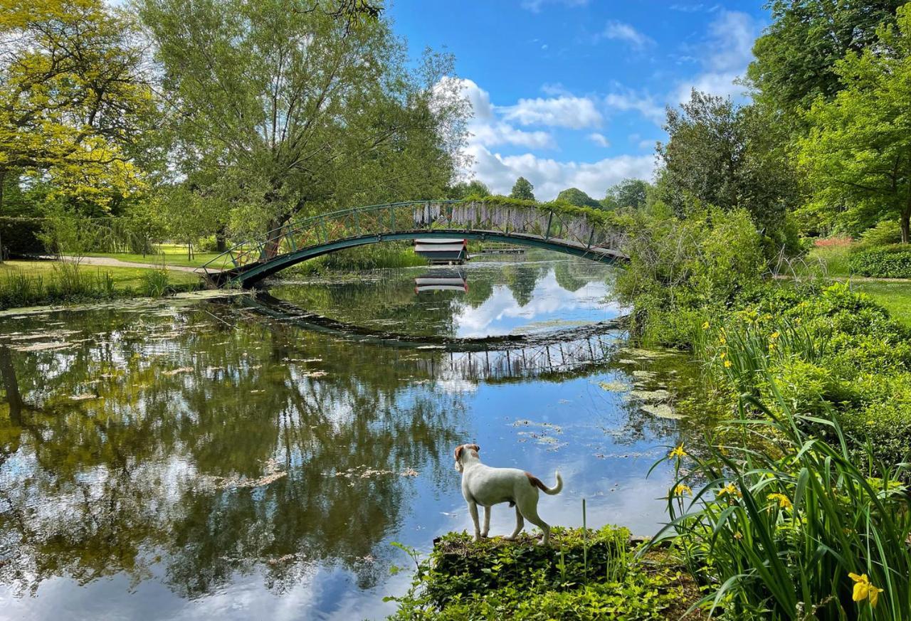 Chippenham Park Garden Rooms Bagian luar foto