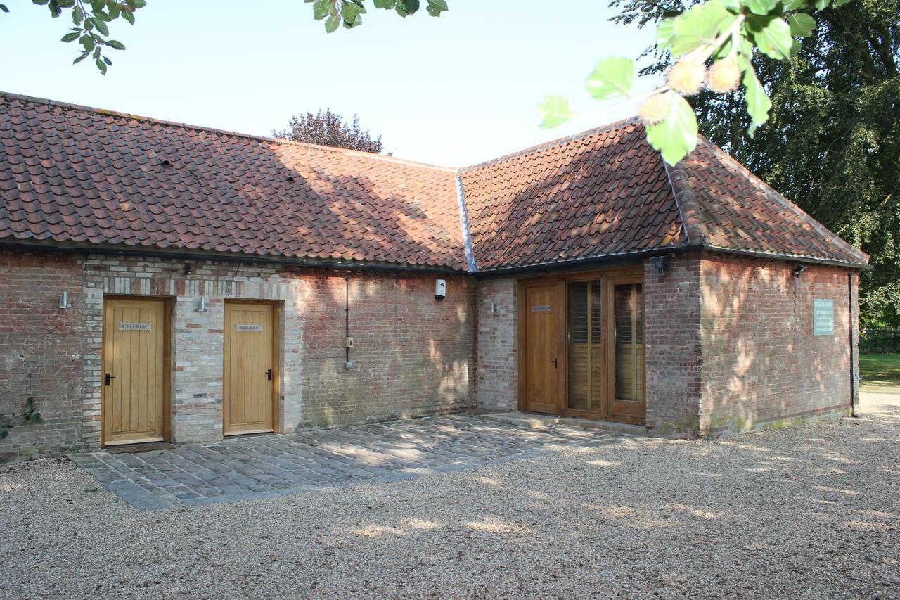 Chippenham Park Garden Rooms Bagian luar foto